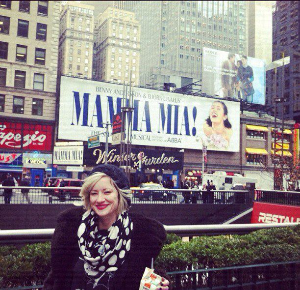 Esque by Leslie Pennel